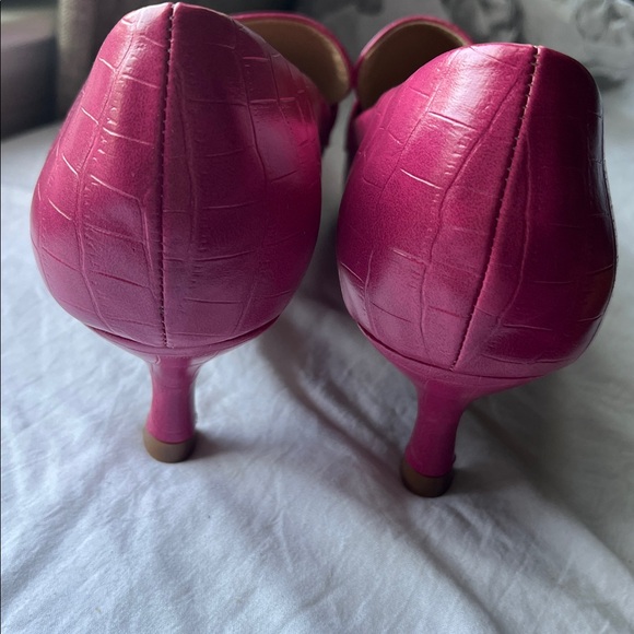 Kitten heel hot pink loafer style NWT sz 9.5 - Picture 10 of 13